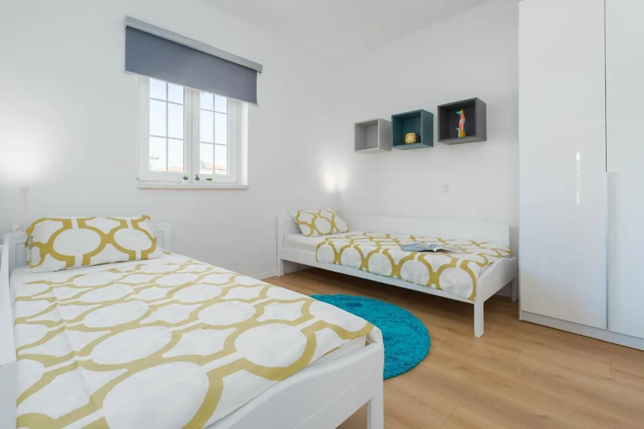 Marisol Premium - Fusslaeufig Zum Meer Funtana Croatia